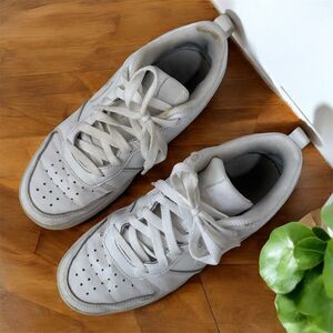 Nike Court Borough White Lace Up Leather W7.5 5.5Y Sneakers Shoes